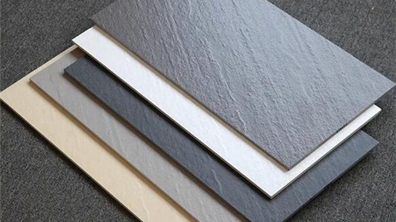 不砸砖，瓷砖翻新也能焕然一新？施工技巧揭秘**